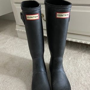 Black Tall Hunter boots